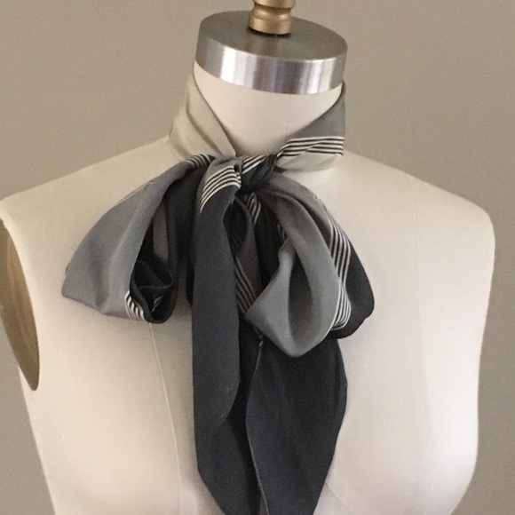 Vintage Scarf Cut On the Bias - Picture 2 of 6